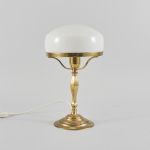 1431 4048 TABLE LAMP